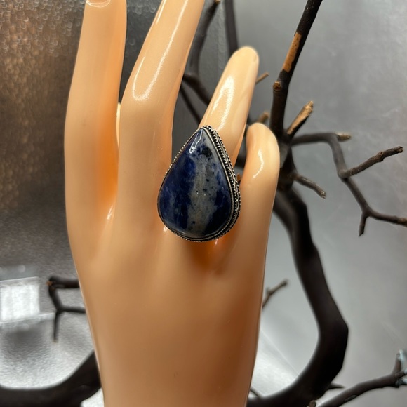 Jewelry - Size 6 &3/4 gorgeous sodalite blue and cream ring  wow